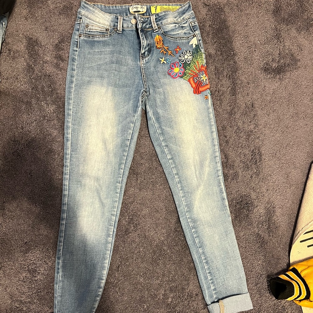 Skinny jeans